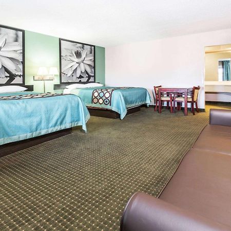 Hotel Super 8 By Wyndham Marianna Exterior foto